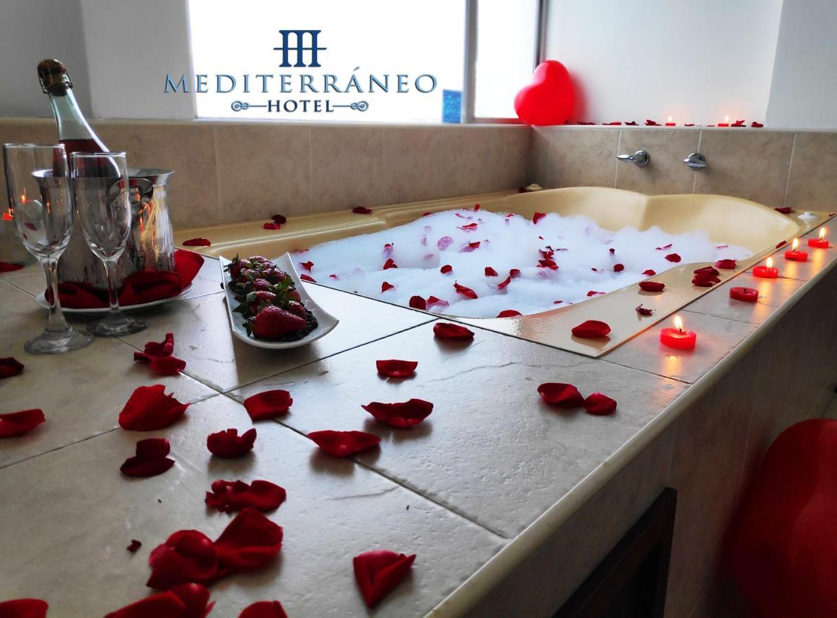 Hotel Mediterraneo Медельин Экстерьер фото